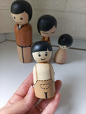 اکسسوری چوبی نوزاد مدل خانواده ۴ نفره